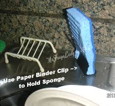 paper binder clip clamp to hold sponge