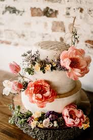 34 fl wedding cake ideas petals