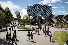 Applicants are judged on the basis of their academic excellence and language proficiency. Monash University Universities Australia
