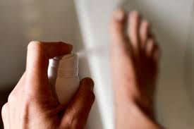 Rezultate imazhesh pÃ«r How to Get Rid of Smelly Feet (Bromodosis)