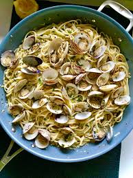 linguine with clams hungry happens