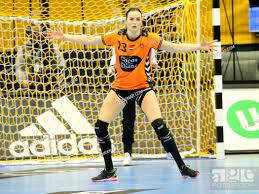 Handballerin Yvette Broch (Niederlande während der Handball-Frauen WM 2017  Niederlande-Japan am 11, Stock Photo, Picture And Rights Managed Image.  Pic. ZON-11532980 | agefotostock