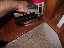 installing laminate on top stair to carpet