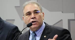 Bolsonaro muda ministro da saúde. Rkerp50loe1jem