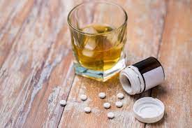 Médicament et alcool : danger, effet, lesquels éviter ?