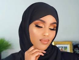 8 halal beauty insram accounts to