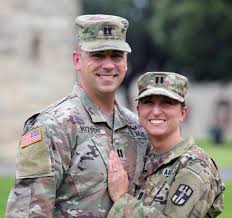 army reserve couple supports covid 19