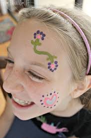 10 simple face painting designs that