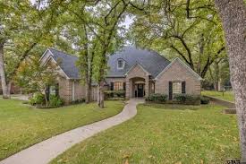 the woods tyler tx real estate
