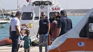 Frontex executive director fabrice leggeri: Five Eu Countries To Take Migrants From Frontex Ships After Italian Plea Euractiv Com