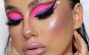 try these neon makeup ideas to e up