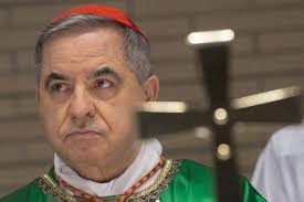 Vatican Cardinal Angelo Becciu resigns ...