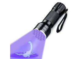 Uv Handheld Flashlight Black Light Led For Urine Detection For Pets Bed Bugs Scorpions Monoprice Com