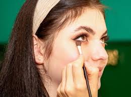 makeup to cover dark circles under eyes