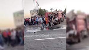 Son dakika haber... Mardin Derik'te Kaza Yapan Araçlara Müdahale Eden  Ekiplere Tır Çarptı: 8 Kişi Hayatını Kaybetti » Dunyatarihi.net