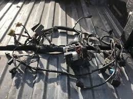 Diagrams needed are for yj wranglers only and should be posted under the yj technical information forum. Jeep Wrangler Yj 4cyl 2 5 92 95 5 Speed Dash Wiring Harness Fuse Block Ebay