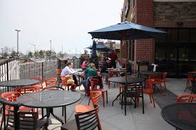 10 Outdoor Dining Locations In Columbia