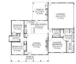 Split Bedroom Ranch House Plan With