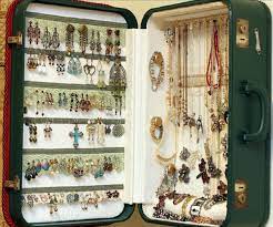 Diy wooden jewelry box by craft hunter. Creative Ideas Diy Jewelry Display Jewelry Box Diy Diy Jewelry Holder