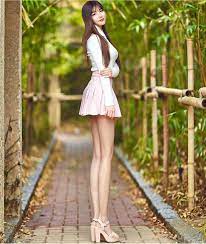 Leggy Asian by shrunkenluigi on DeviantArt | Model, Beauty around the  world, Long sleeve dress