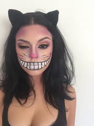 learn how to create an easy cat makeup