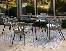 Palm Bliss Outdoor Dining Table And