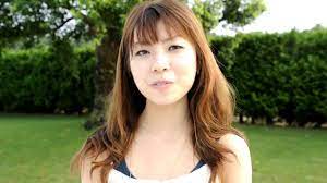 2010年8月1日(日)定例撮影会・モデル花村沙知さんからのコメント - YouTube