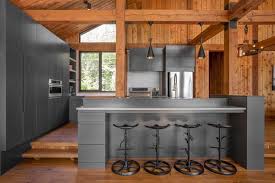 20 kitchens with columns photo ideas