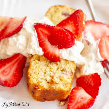 keto strawberry shortcake pound cake