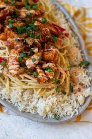 singaporean rice with noodles and