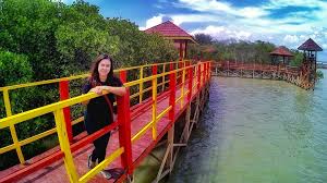 Waterpark ini berada satu lokasi dengan bukit cinta dan biaya tiket masuknya 20ribu sudah paket lengkap. Pantai Talang Siring Pamekasan Wisata Madura Yang Hits 2020