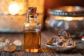 10 Benefits and Uses of Frankincense Oil | Nikura