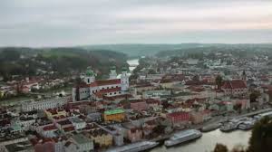 Nowadays, passau is known for its historic buildings, its university, and its location at the three rivers, and for the last german train station before austria. Passau Ein Tag In Passau Youtube