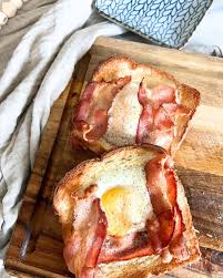 air fryer bacon and egg toasts tiktok