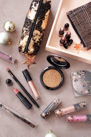 holiday gift guide best beauty sets