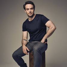 Is he married or dating a new girlfriend? Charlie Cox Italia Photos Facebook