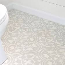 10 small bathroom flooring ideas that