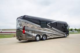Get the answers, find replacement info and solve your problems and questions fast and free. 2 Million Porsche Designed Newell Coach Rv Has A Full Bedroom