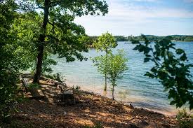 adventures around table rock lake in