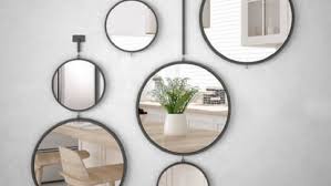 Mirror Vastu Tips Mirror Vastu Rules For Mirror Placement At Home In Which  Direction The Mirror Should Be Placed In The House - Mirror Vastu Tips: घर  में किस दिशा में लगाना