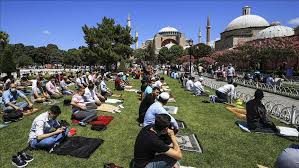 Fotos y vídeos del país turco, estambul, ankara la capital y otras ciudades. Turquia Celebra La Festividad Musulmana De Eid Al Adha