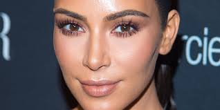 kim kardashian do her own makeup