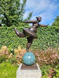 Bronze Garden Art Lady On Top Of The