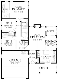 Small Farmhouse Plan With Cered