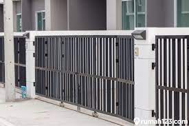 Home » desain dekorasi » gambar model pagar besi minimalis terbaru 2021. 9 Desain Pagar Besi Minimalis Untuk Hunian Mungil Beserta Kelebihannyaa Rumah123 Com