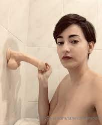Esther olive desnuda