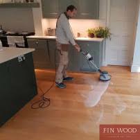 hardwood floor professional deep