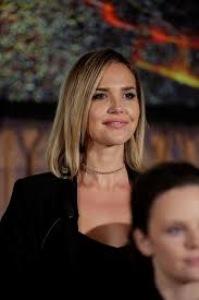 For viewers coming to the show for the first time, here's a who's who guide to the cast of midnight, texas and. Arielle Kebbel Midnight Texas Wiki Fandom