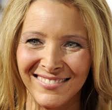 Back in high school, the friends star was tired of feeling hideous when she looked in the mirror. Lisa Kudrow Hungerte Freiwillig Fur Friends Welt