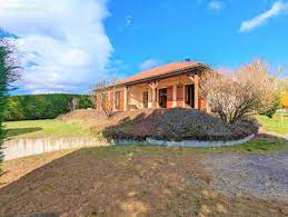 maisons à cournon d auvergne 63800